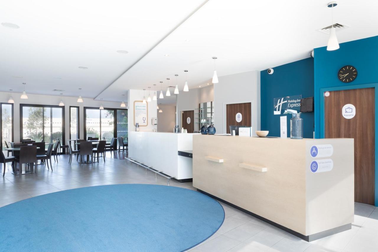 Holiday Inn Express - Marseille Airport, An Ihg Hotel Vitrolles  Zewnętrze zdjęcie