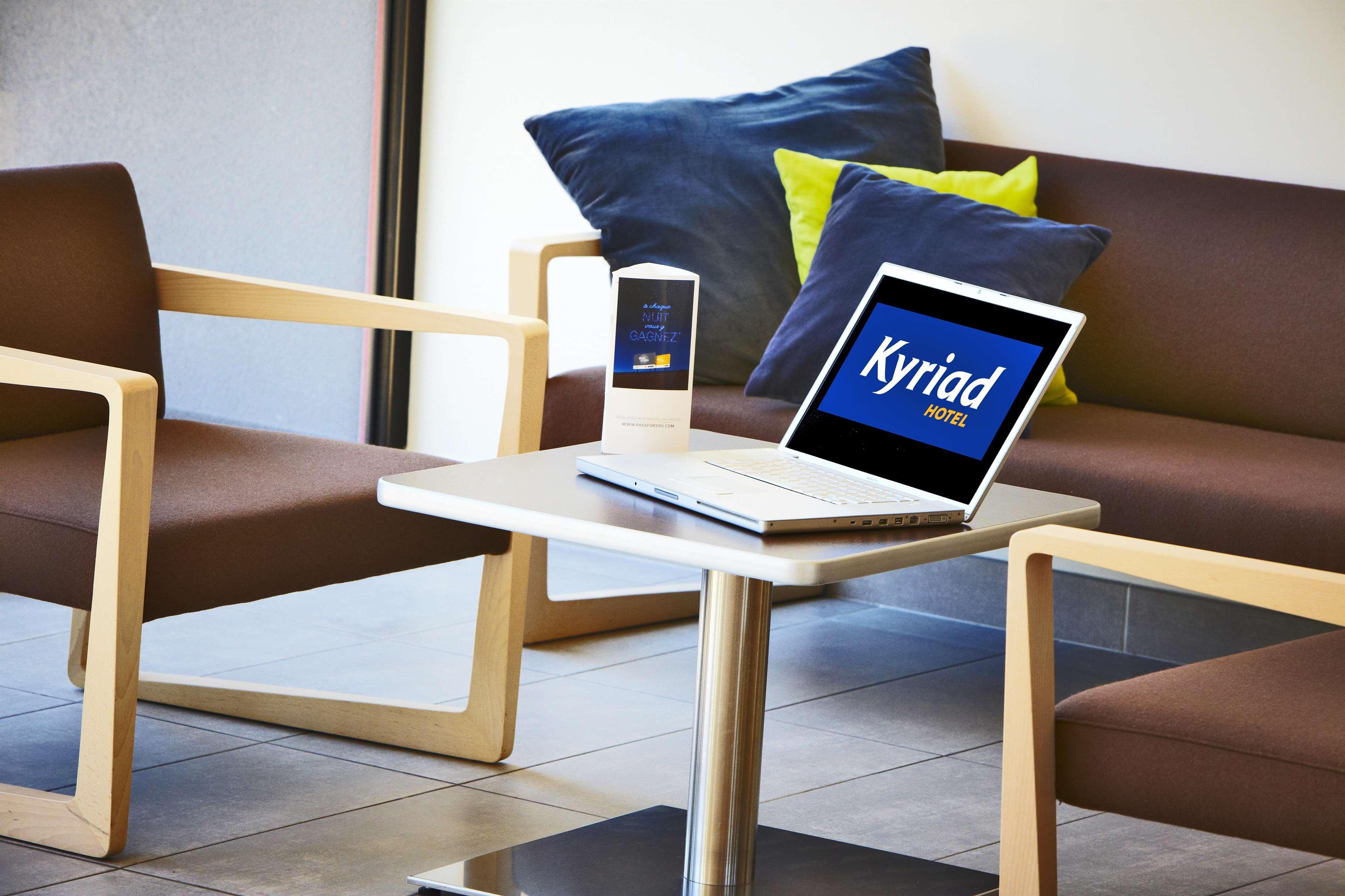 Holiday Inn Express - Marseille Airport, An Ihg Hotel Vitrolles  Zewnętrze zdjęcie
