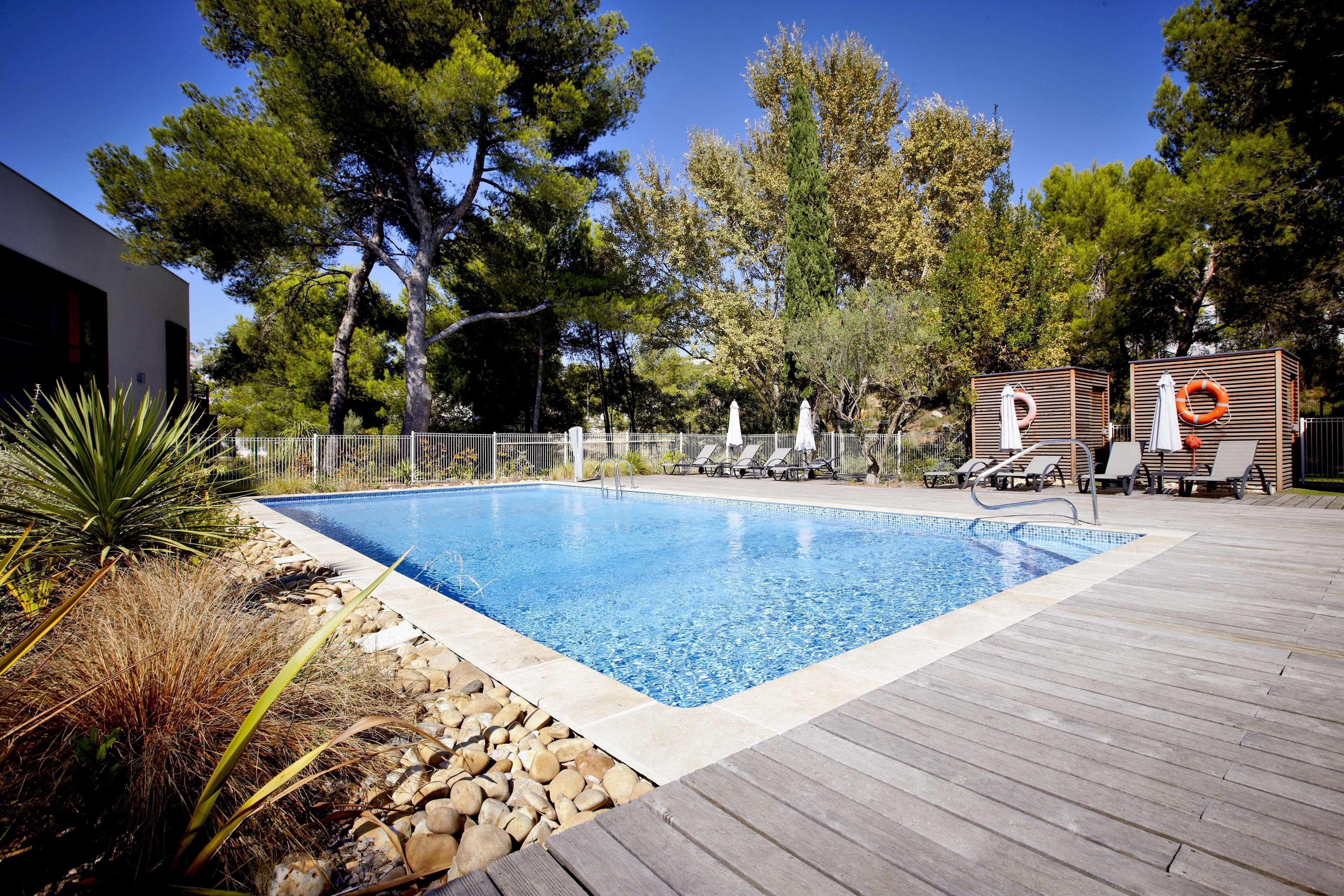 Holiday Inn Express - Marseille Airport, An Ihg Hotel Vitrolles  Zewnętrze zdjęcie